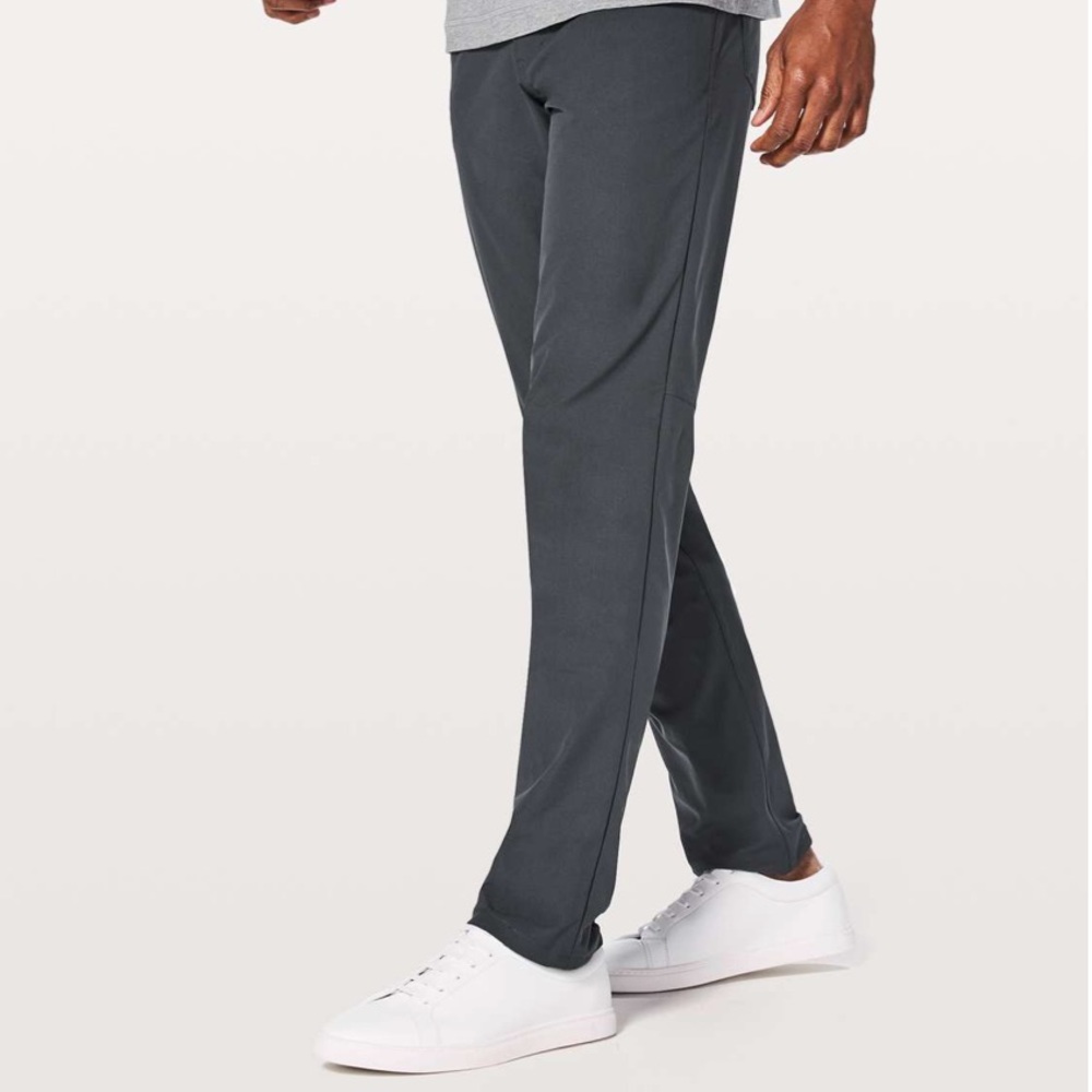 Lululemon Men’s ABC Classic Pant in Obsidian